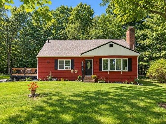 House for sale in New Hampshire