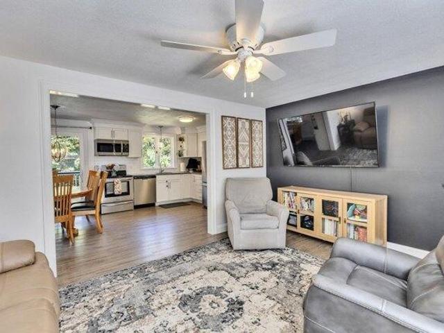 House for sale in New Ipswich, Hillsborough County