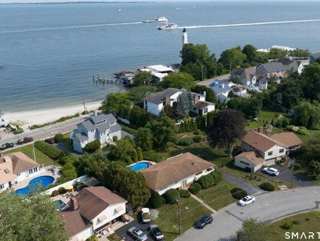 House for sale in New London, Connecticut