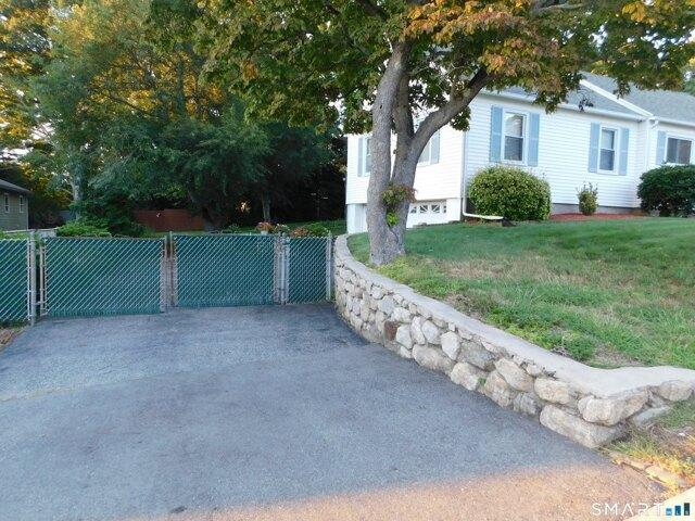 House for sale in New London, Southeastern Connecticut Planning Region