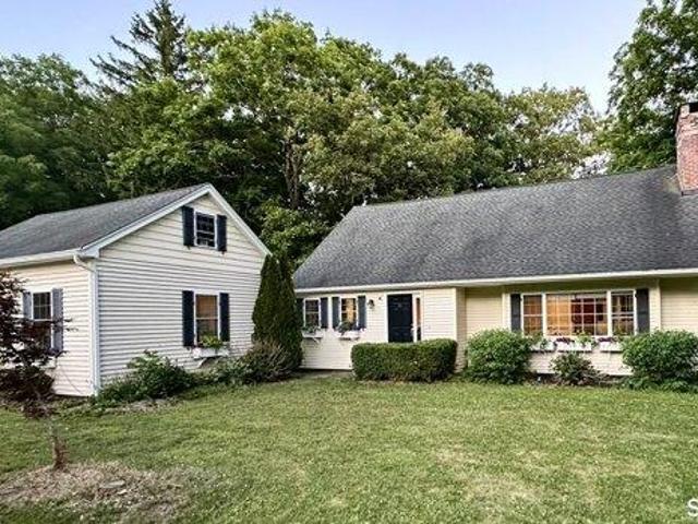 House for sale in Gaylordsville, Connecticut