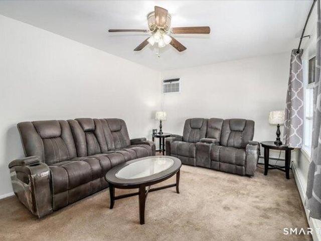 House for sale in Gaylordsville, Connecticut