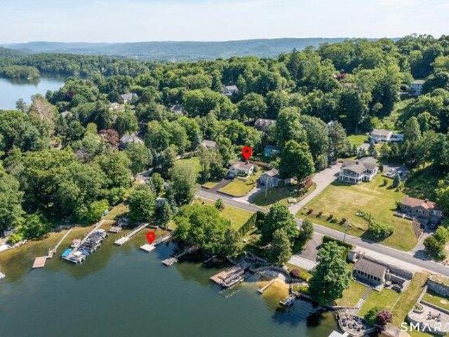 House for sale in Gaylordsville, Connecticut