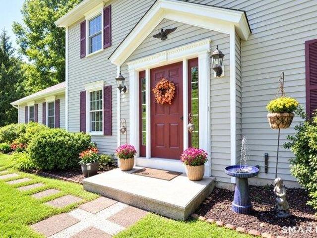 House for sale in Gaylordsville, Connecticut