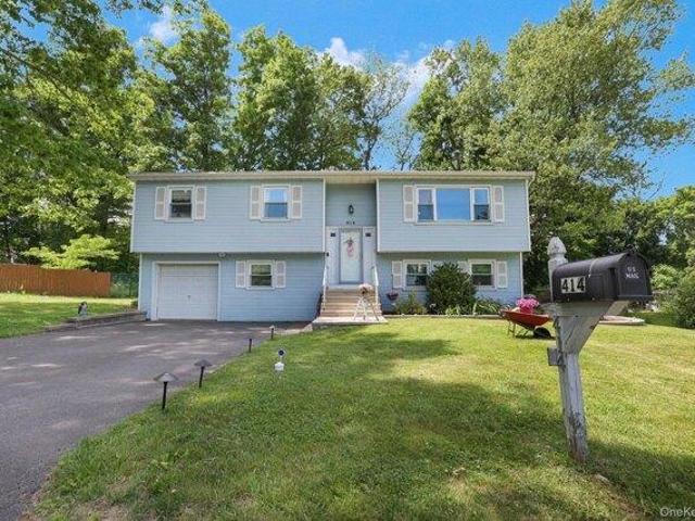 House for sale in Blooming Grove, New York