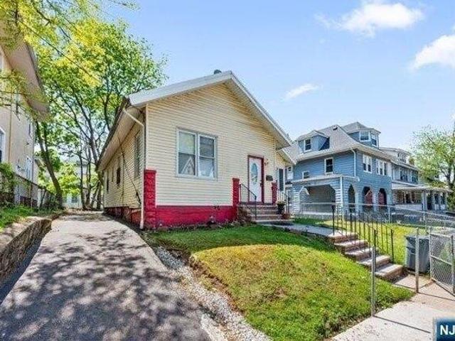 House for sale in Newark, New Jersey