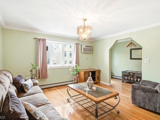 House for sale in Newark, New Jersey