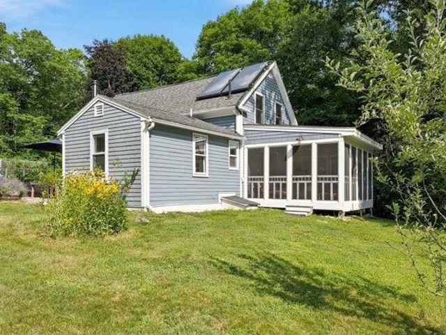 House for sale in Byfield, Newbury