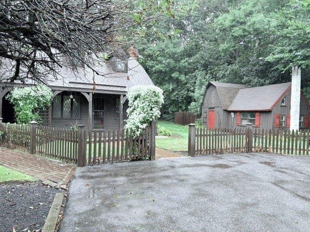 House for sale in Newbury, Essex County