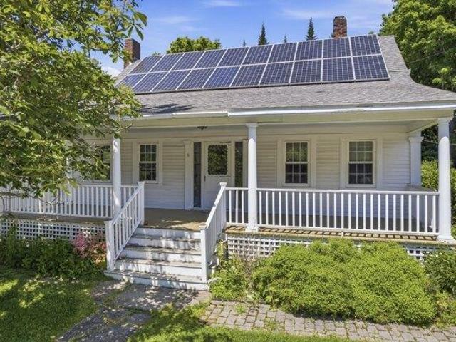 House for sale in Newcastle, Maine
