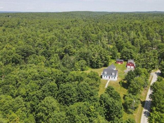 House for sale in Newcastle, Maine
