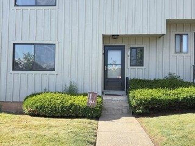 House for sale in Newington, Connecticut