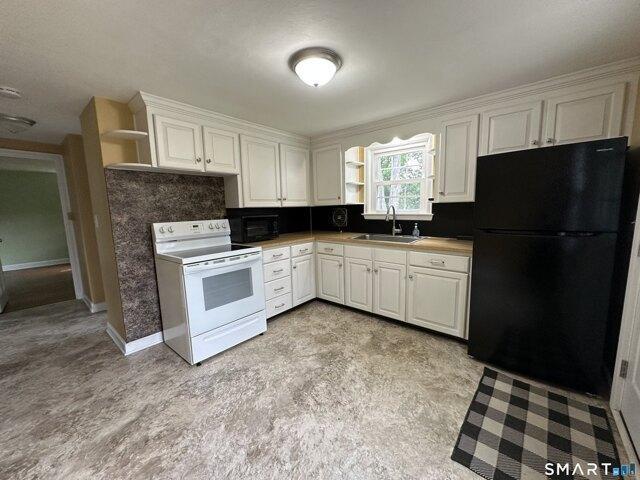 House for sale in Newington, Connecticut