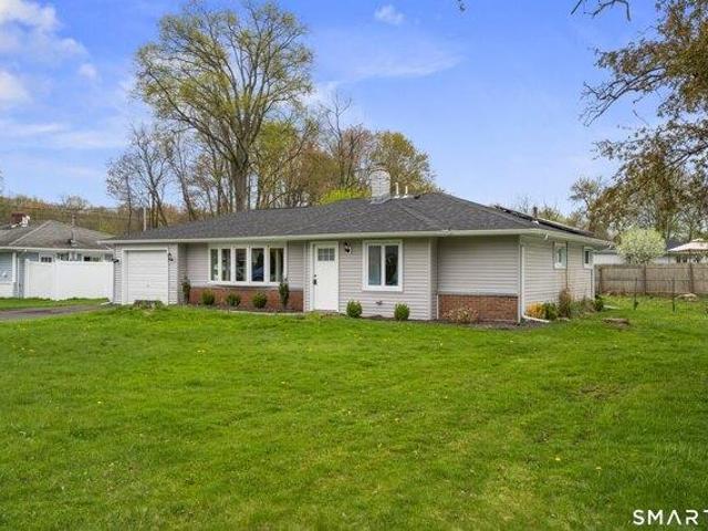 House for sale in Newington, Connecticut