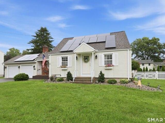 House for sale in Newington, Connecticut