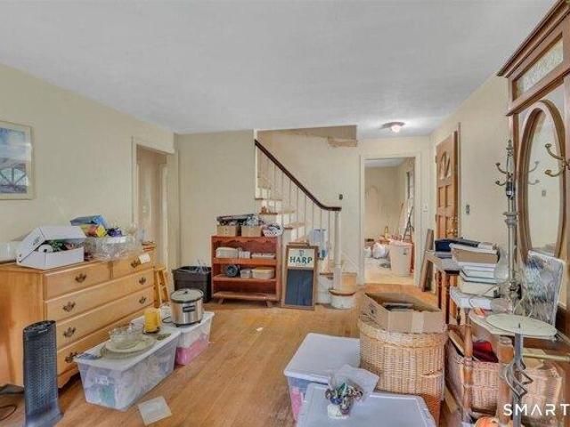 House for sale in Elm Hill, Newington