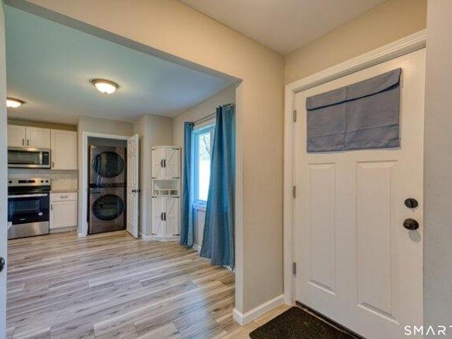House for sale in Newington, Capitol Planning Region