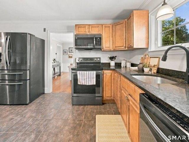 House for sale in Newington, Capitol Planning Region