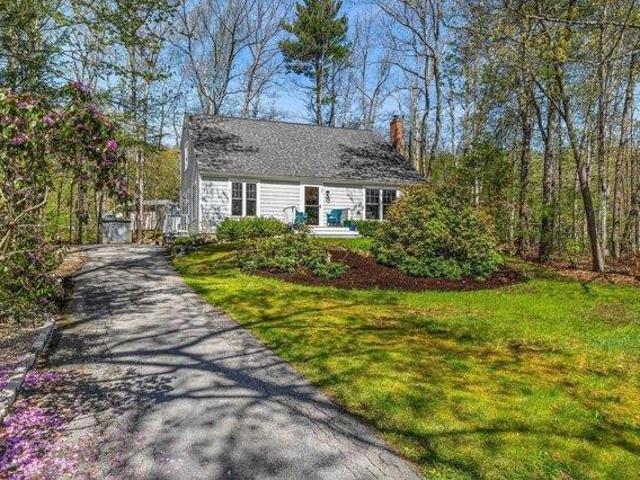 House for sale in New Hampshire