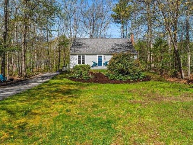 House for sale in New Hampshire