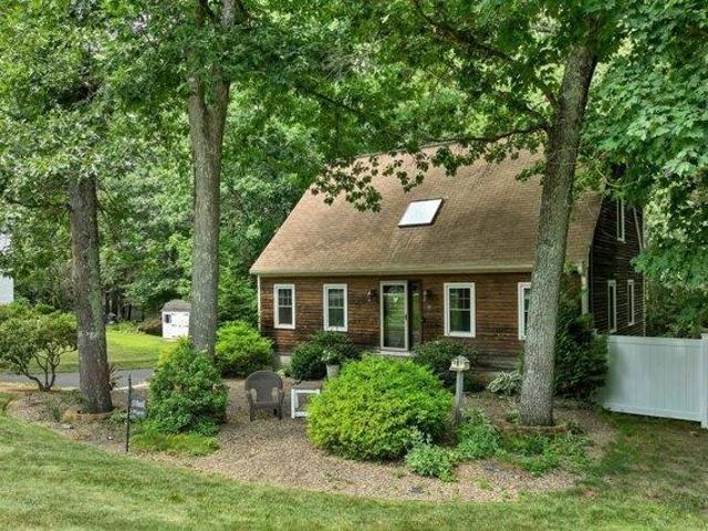 House for sale in New Hampshire