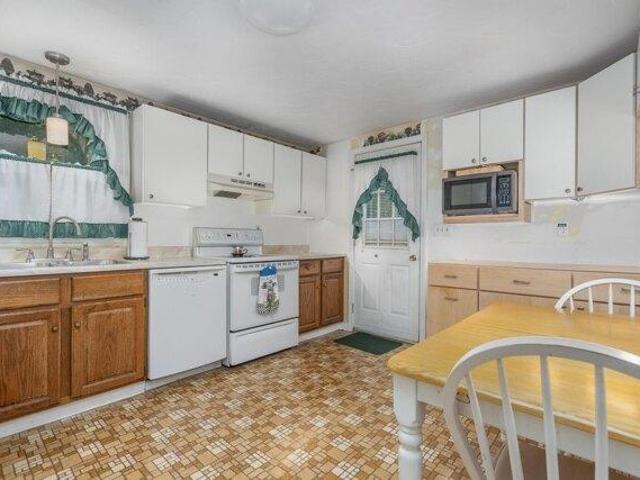 House for sale in Newmarket, Rockingham County