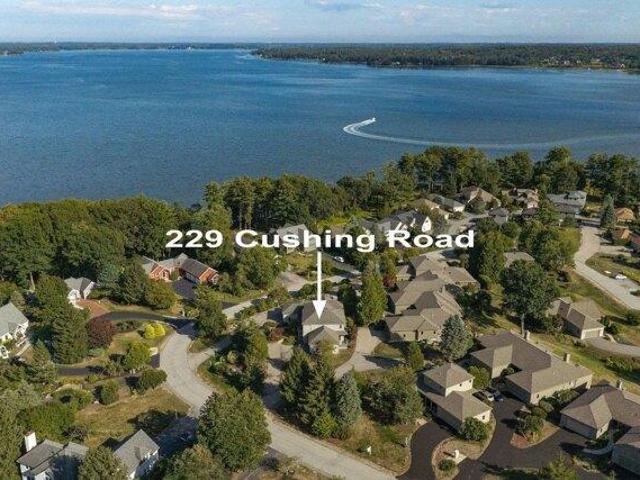 House for sale in Moody Point on Great Bay, Newmarket