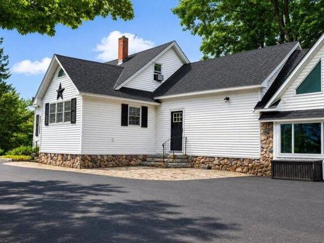 House for sale in Newport, Maine