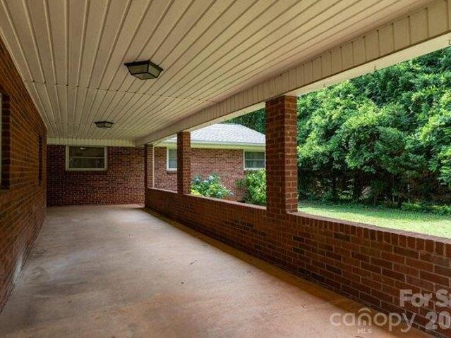 House for sale in Catawba, North Carolina
