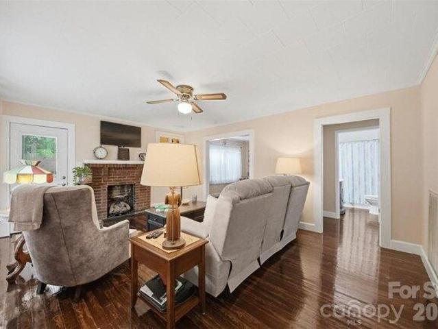 House for sale in Catawba, North Carolina