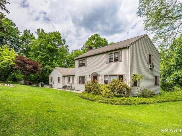 House for sale in Newtown