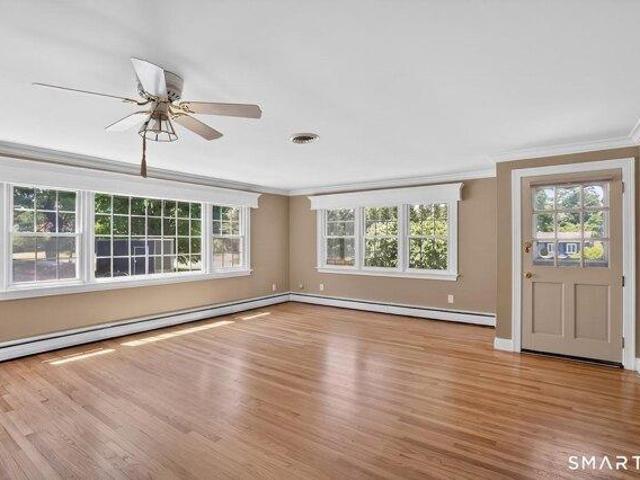 House for sale in Newtown