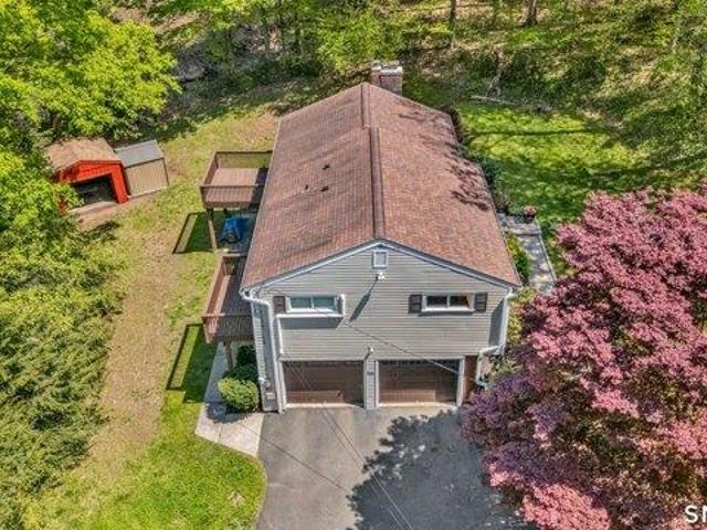 House for sale in Newtown, Connecticut