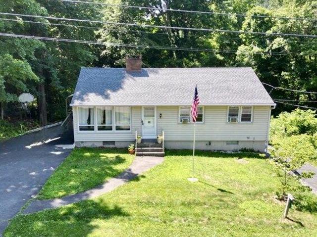 House for sale in Newtown, Connecticut