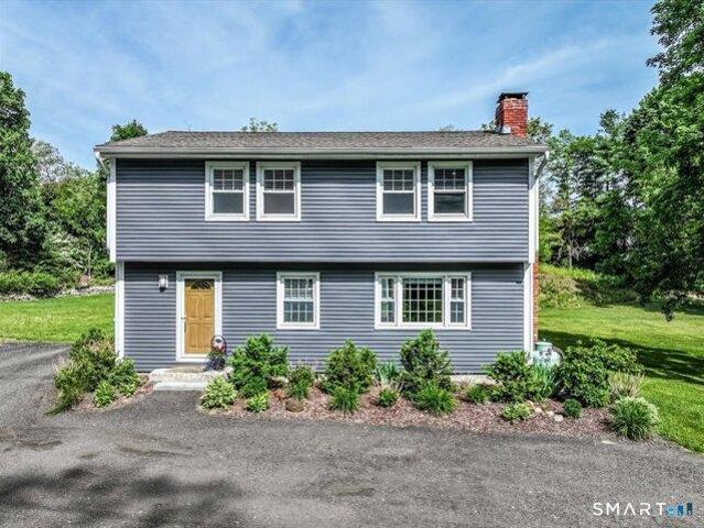House for sale in Newtown, Connecticut