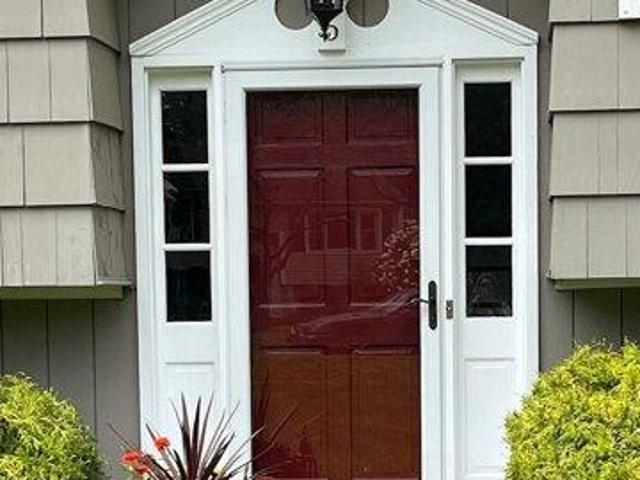 House for sale in Sandy Hook, Newtown
