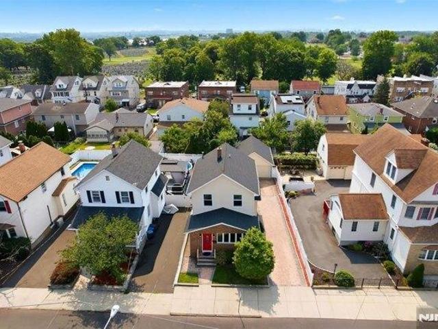 House for sale in North Arlington, New Jersey