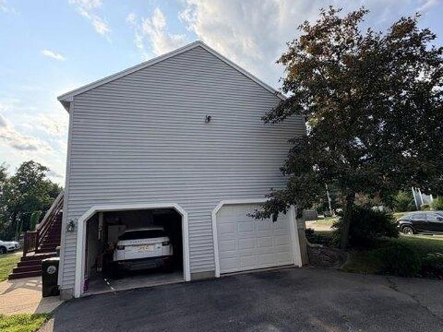 House for sale in The Cliffs Village, North Attleborough