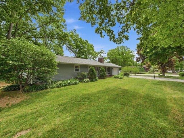 House for sale in Attleboro Falls, North Attleborough