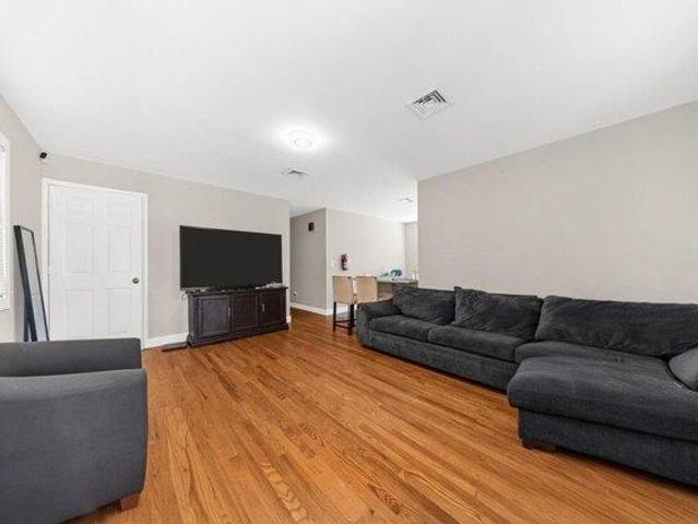 House for sale in Hudson, New Jersey