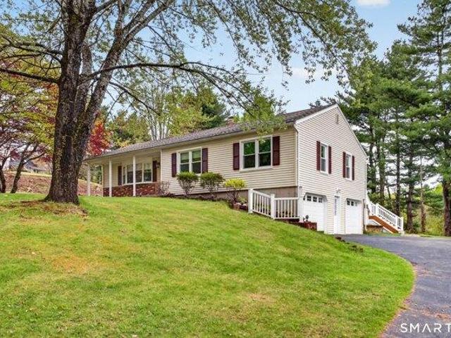 House for sale in North Branford, Connecticut