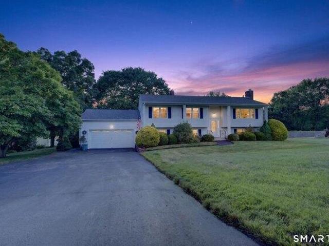 House for sale in North Branford, Connecticut