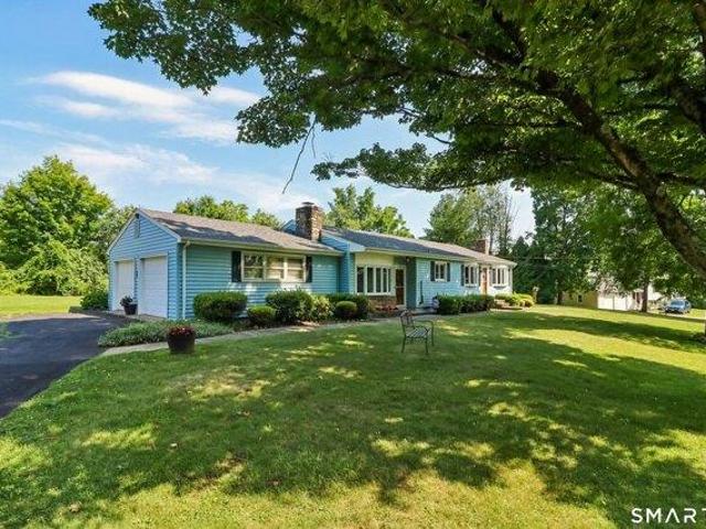 House for sale in North Branford, Connecticut