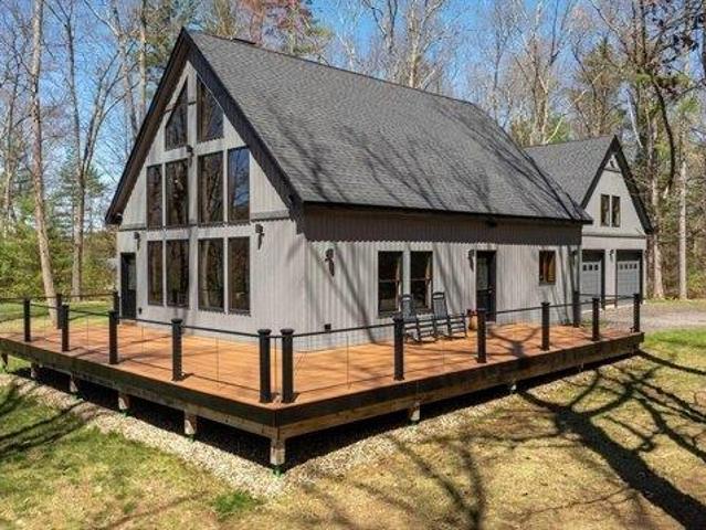 House for sale in North Brookfield, Massachusetts