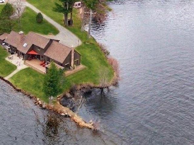 House for sale in North Brookfield, Massachusetts