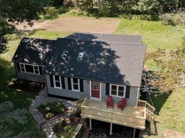 House for sale in North Brookfield, Massachusetts
