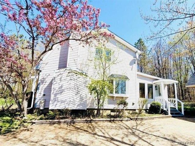 House for sale in Lawtons, New York