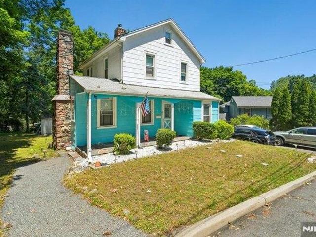 House for sale in Passaic, New Jersey