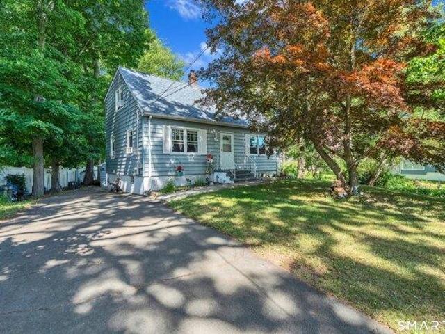 House for sale in North Haven, Connecticut