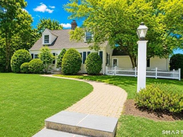 House for sale in North Haven, Connecticut